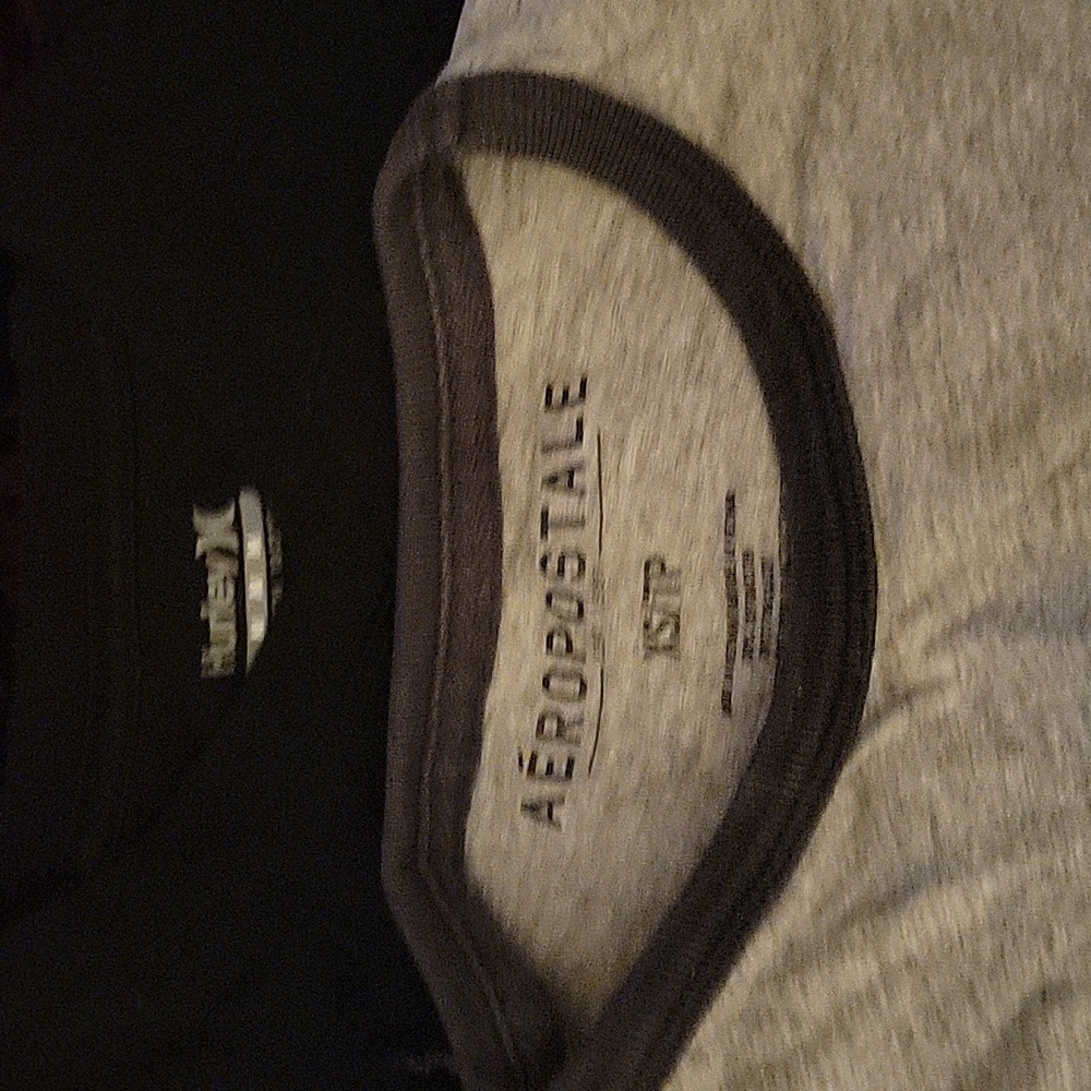 2 boys Shirts size 10/13 Hurley 10/12 Aeropostale